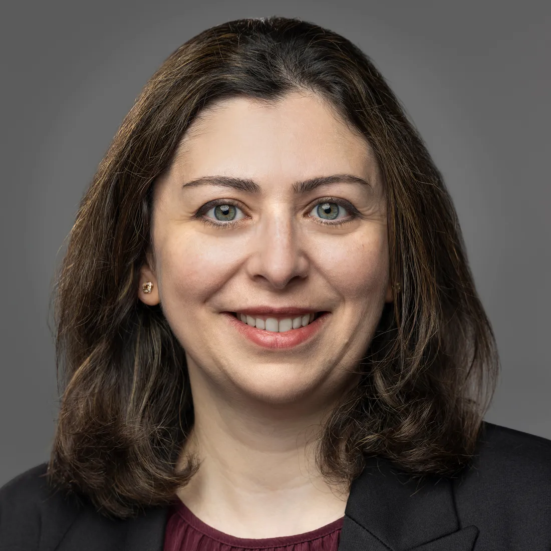 Sara Eftekharnejad smiling.