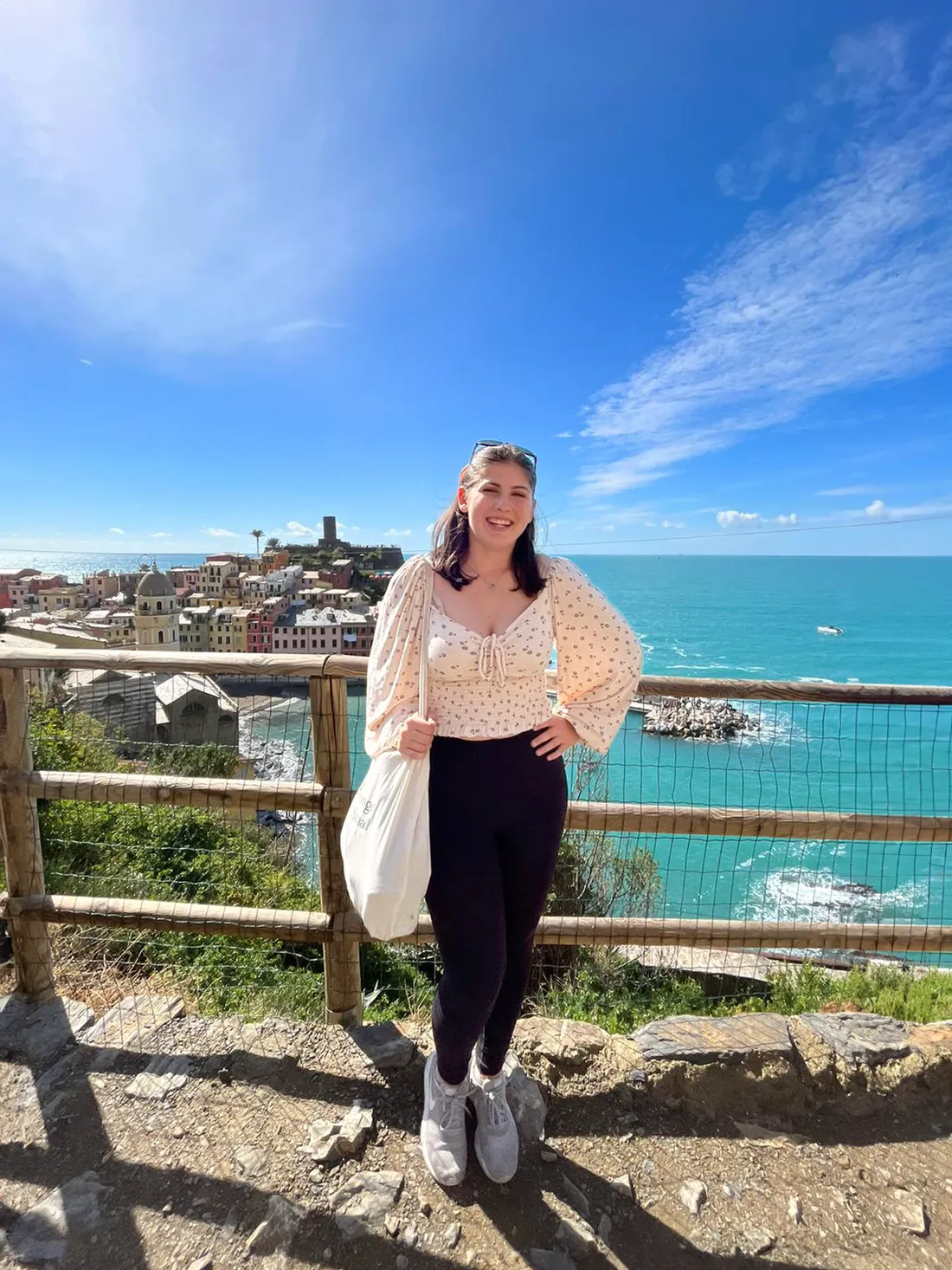 Sarah Schreiber ’26 in Monterosso al Mare while on a trip to Cinque-Terre, Italy.