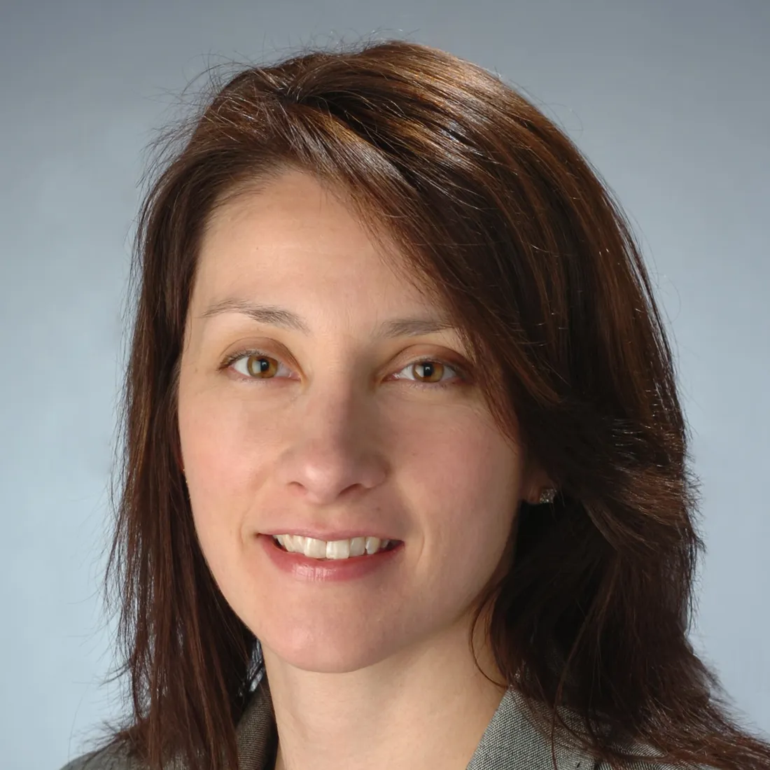 Tracey Reinchert Schimpff smiling.