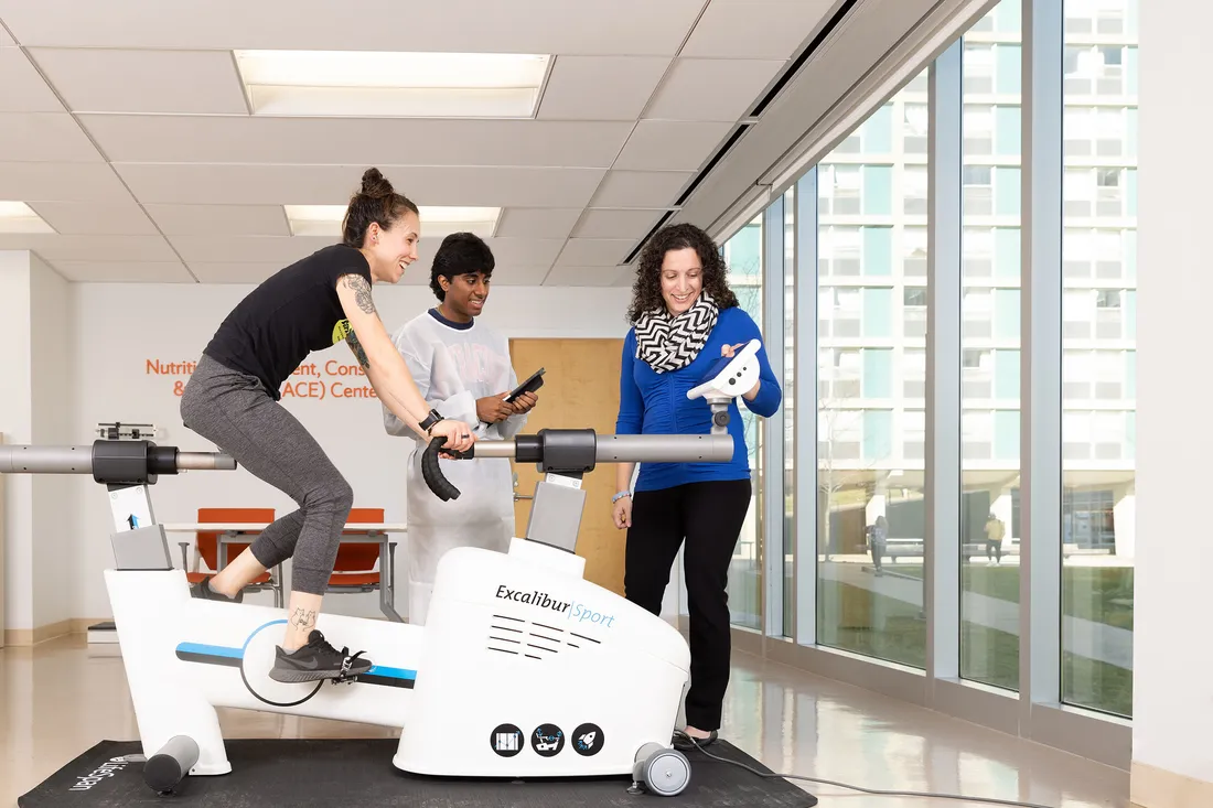 Students in the Falk New Lab.