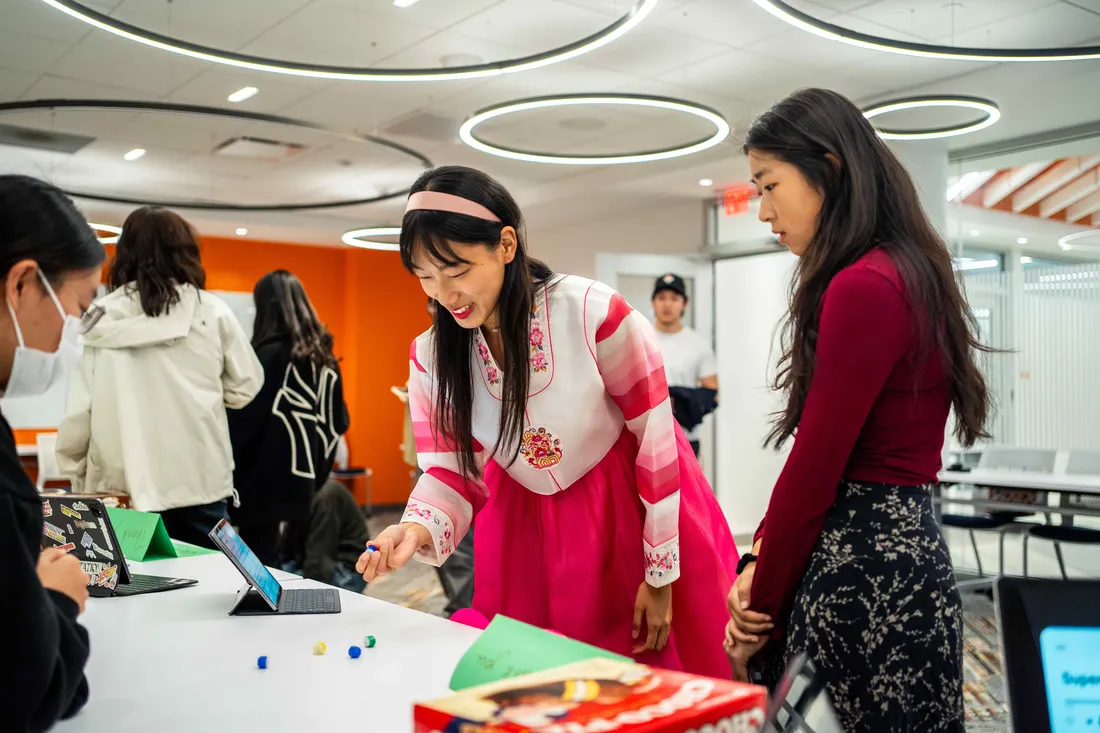 Two international students during Korean Thanksgiving.