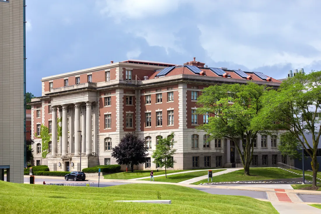 Exterior view of the School of Architecture.