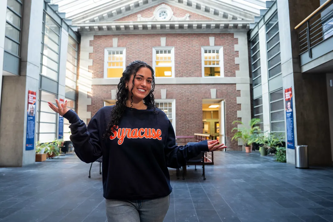 Student Emily Castillo-Melean '28 giving a campus tour.