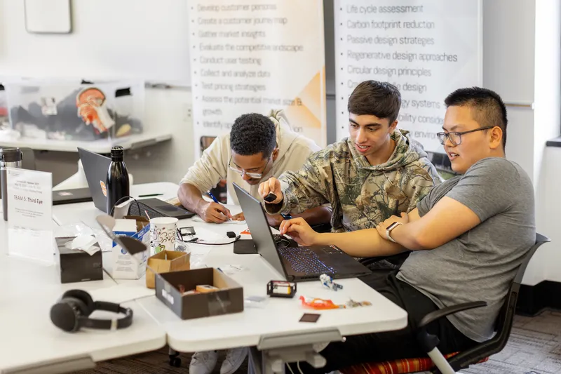 Creative Engineering at Work - Syracuse University