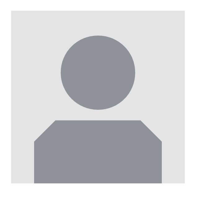 Headshot of crystal washam.