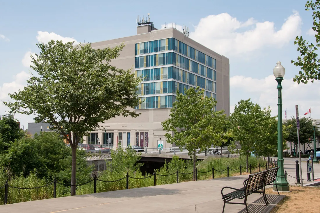 External view of College of Visual and Performing Arts Nancy Cantor Warehouse.