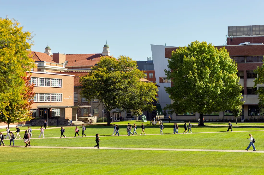 Students walking across the quad at Syracuse University.