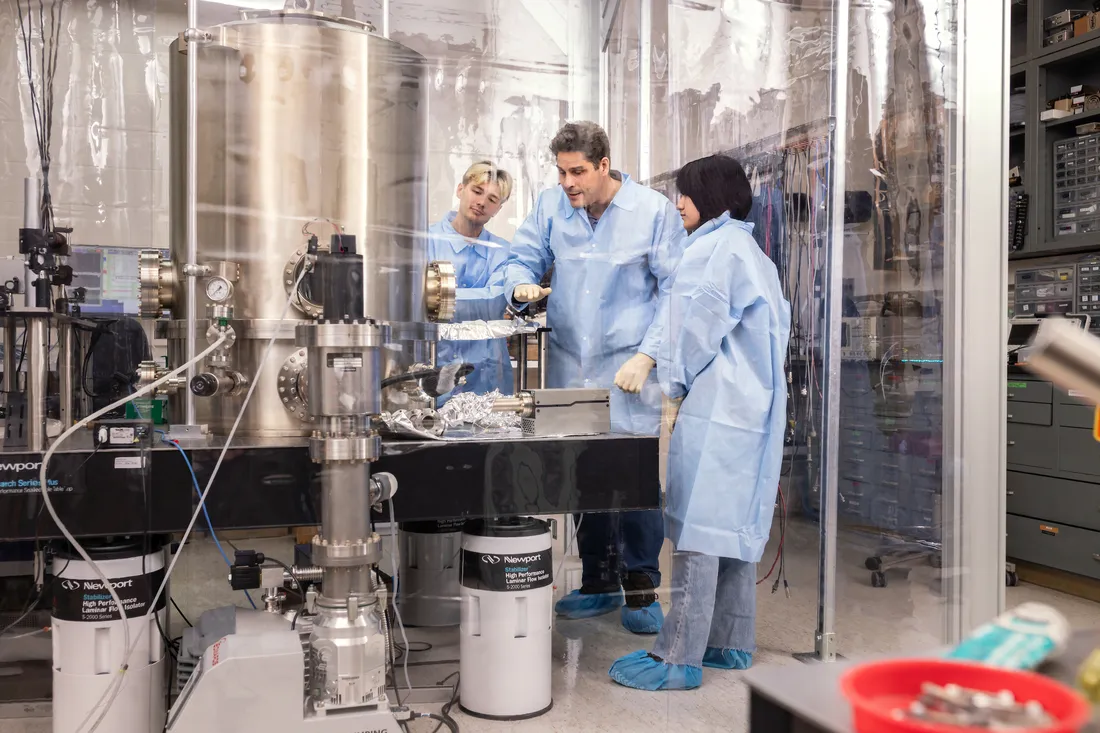 Graduate students in laboratory.